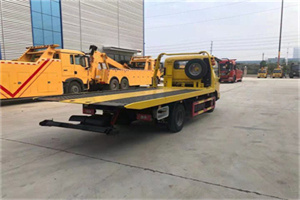 太和非事故拖车